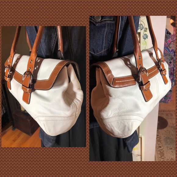 COACH WINTER WHITE/BROWN LEATHER SHOULDER BAG - Picture 4 of 15